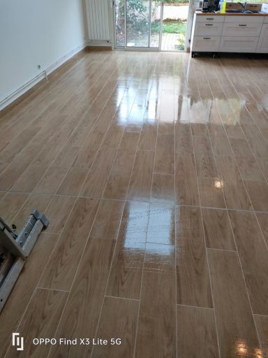 Imitation parquet Photo de pose de carrelage sol en imitation de parquet